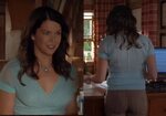 Lauren Graham - Famous Nipple